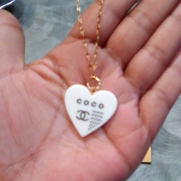 CHANEL Coco Heart Authentic Zipper PullNecklace